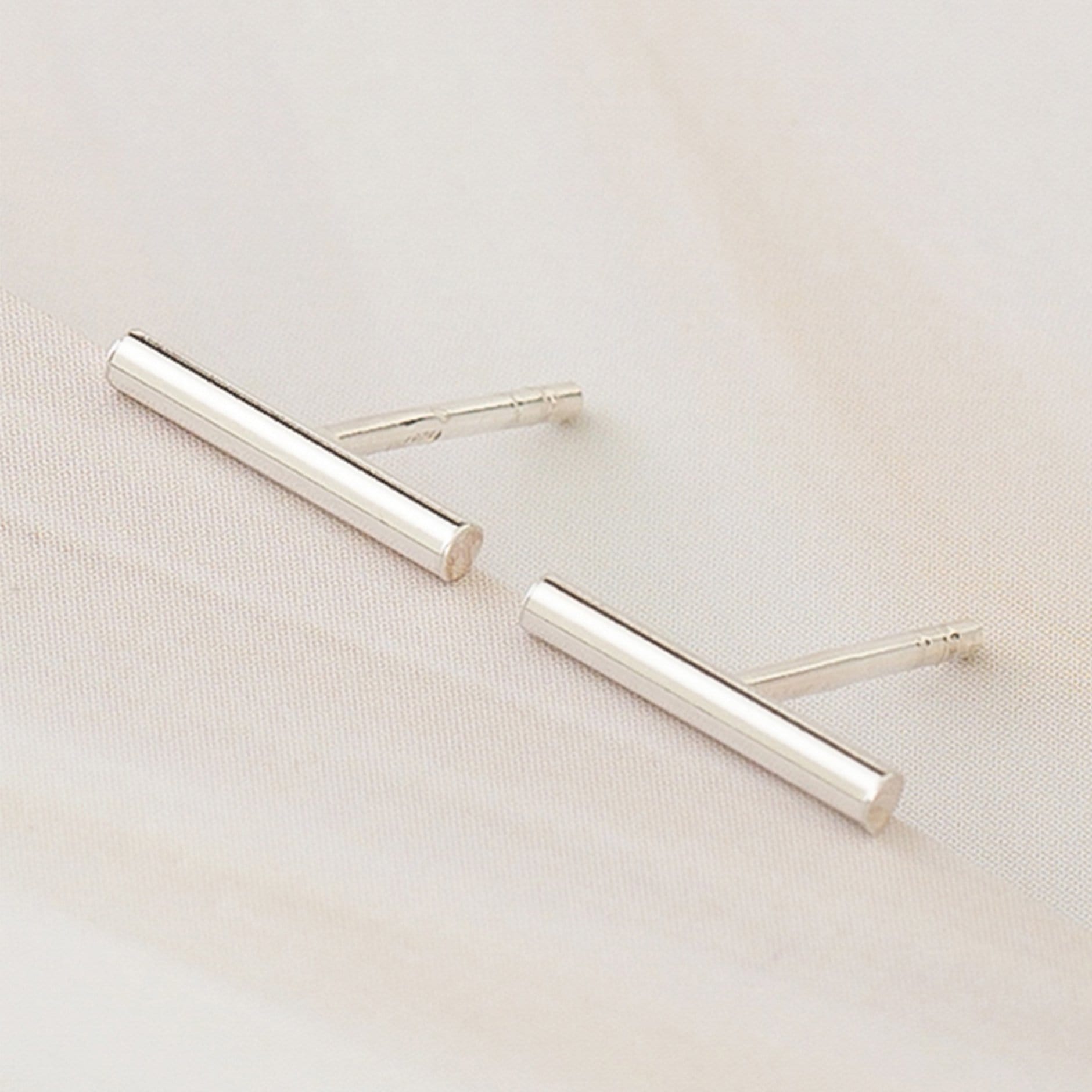 Emblem Jewelry Earrings Silver Tone Morse Code Dash Minimalist Stud Earrings