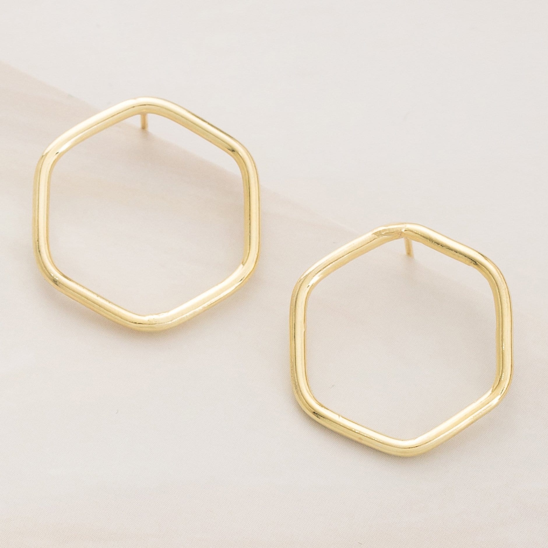 Emblem Jewelry Earrings Gold Tone Modern Geometry Hexagon Stud Earrings