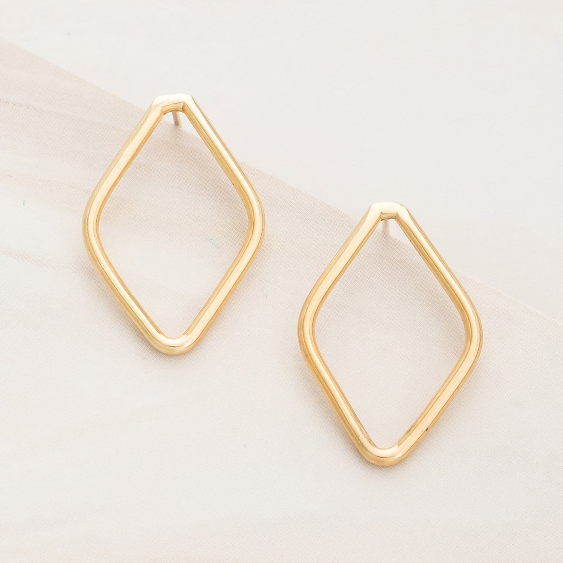 Emblem Jewelry Earrings Gold Tone Modern Geometry Rhombus Stud Earrings